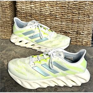 Adidas Switch FWD Running Shoes Men’s 13 White Lucid Lemon Yellow FZ5621